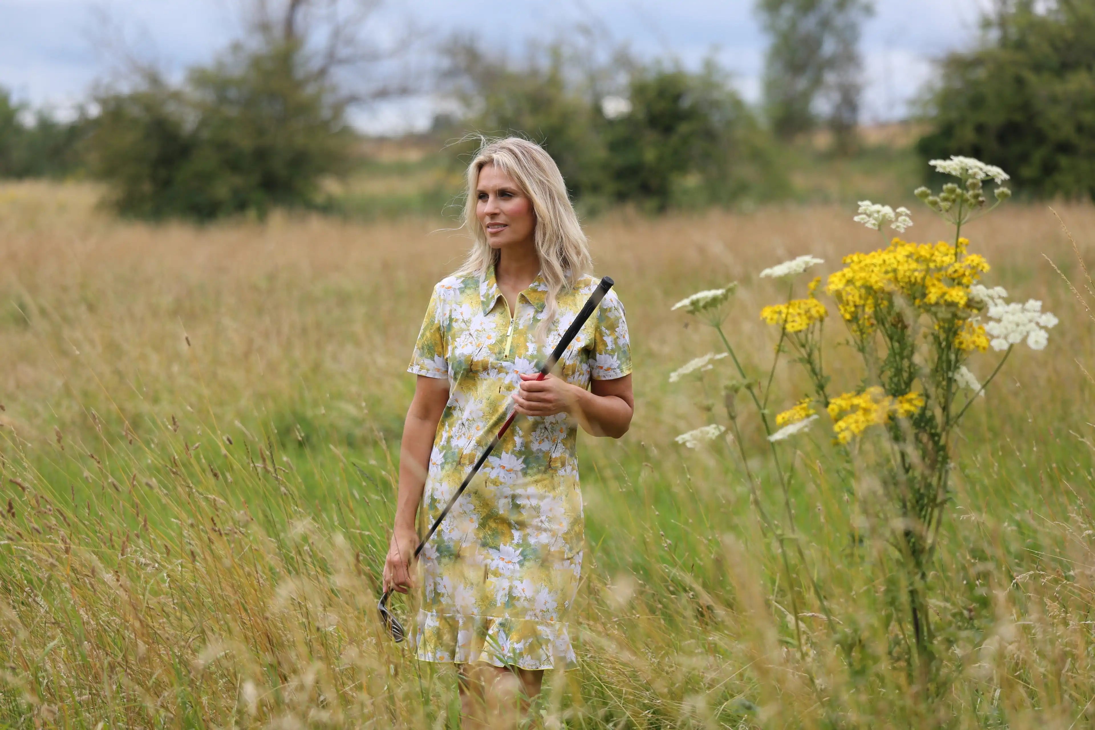 Women's Short Sleeve Frill Golf Dress – Daisies