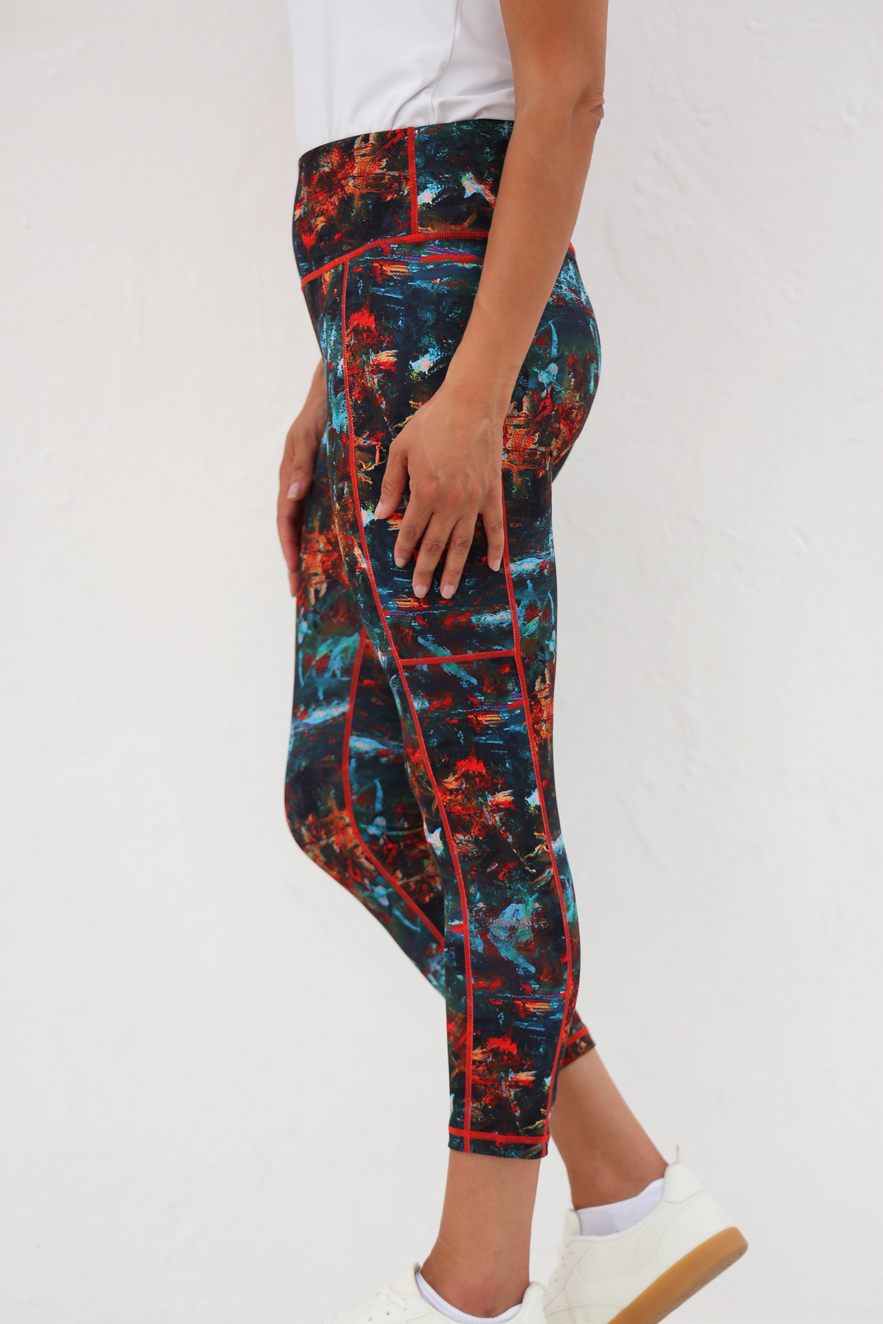 Women's Capri Leggings – Take Flight