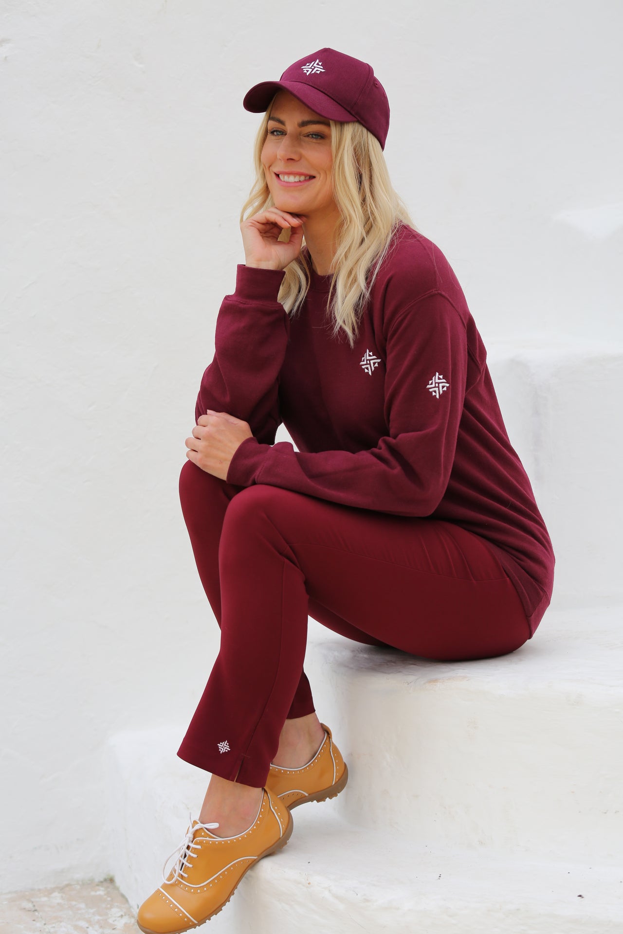 Women's Crew Neck Sweatshirt – Claret
