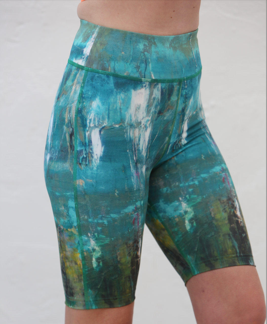 Middi Shorts Pause & Reflect